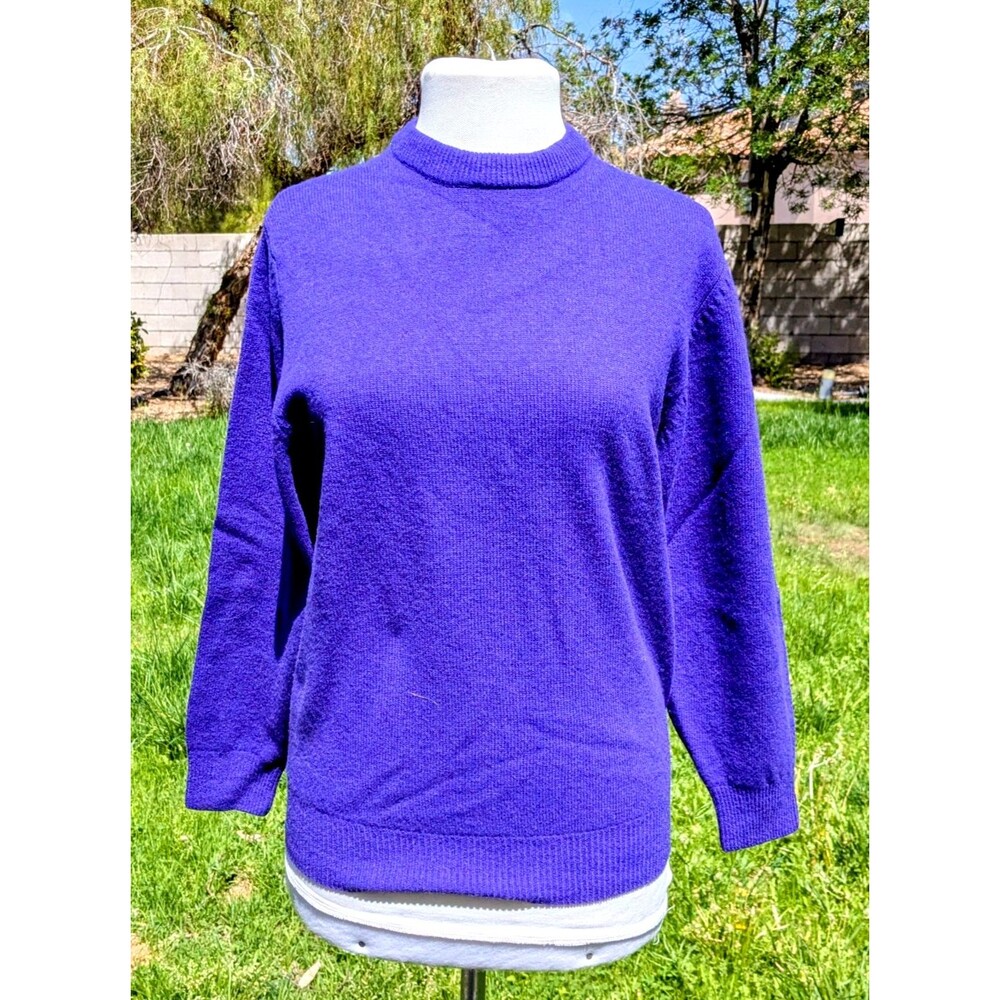 Classic Women's Small Giordano Lambswool Indigo Purple Pullover Sweater EUC